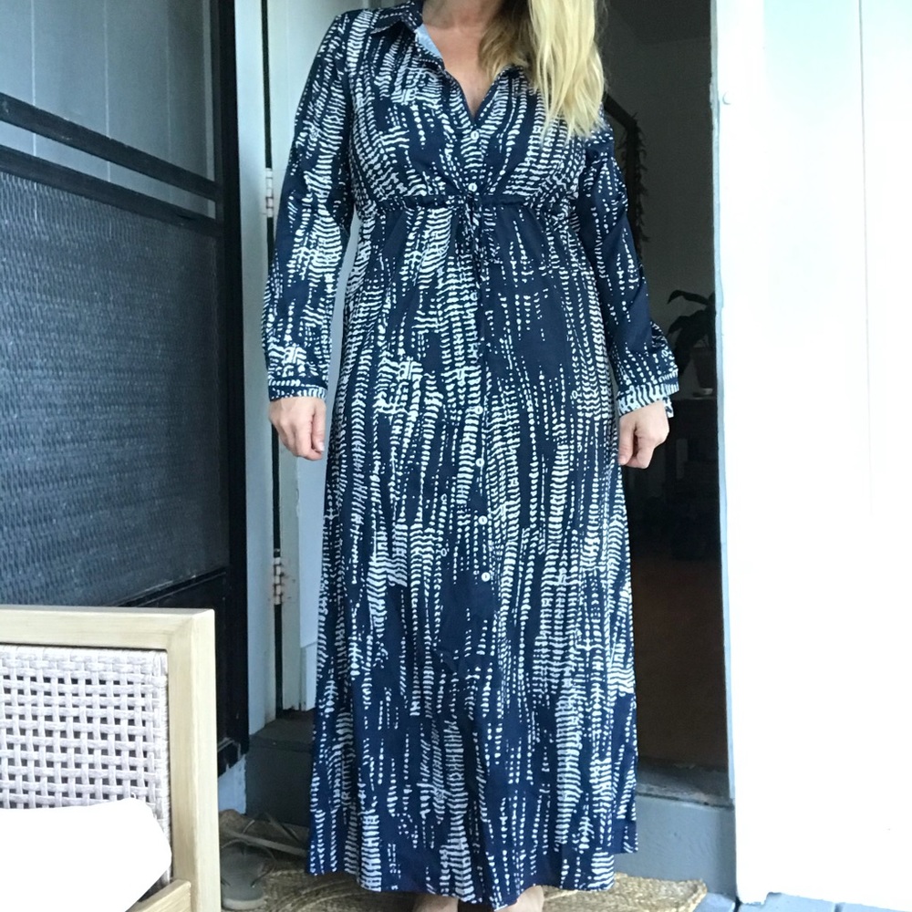 Button front dress with tie cinch waist